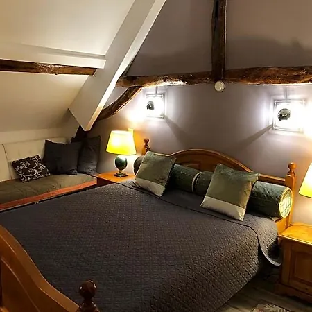 Mara Ath Hotel