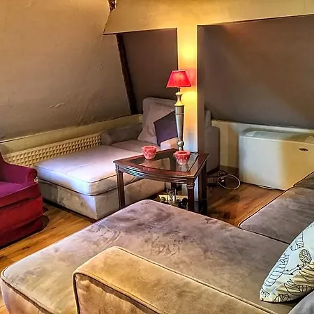 Mara Ath Hotel